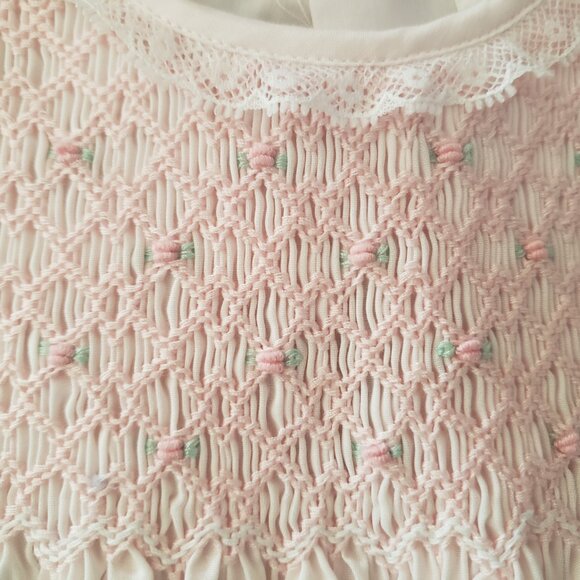 Petit Ami Smocked Dress - 9 months - Picture 2 of 6